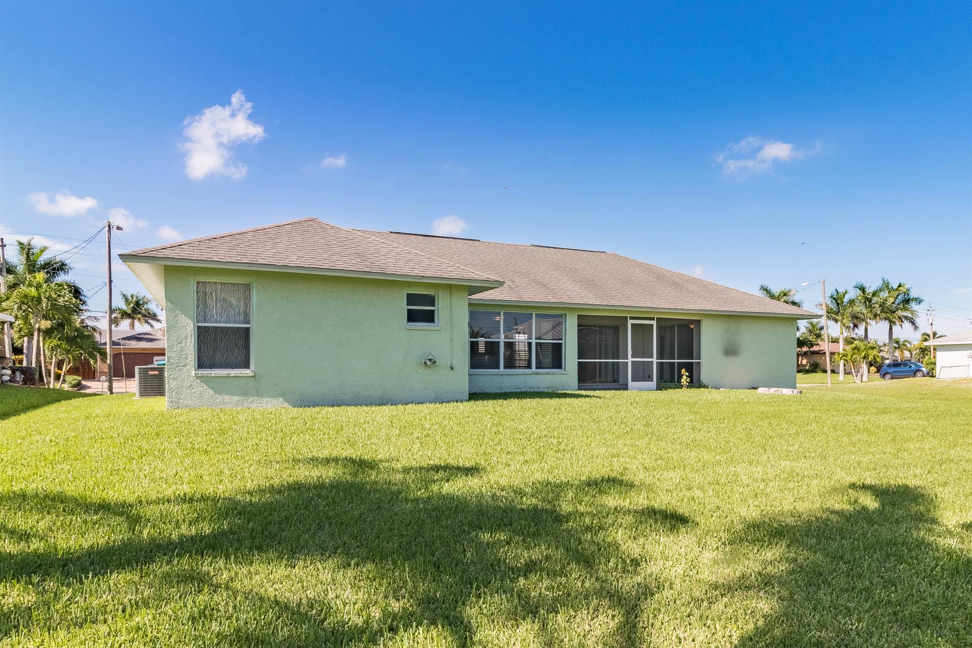 2823 SW 32nd St, Cape Coral, FL 33914