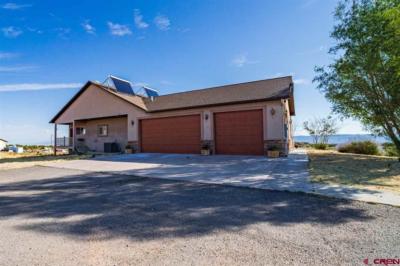 19101 Dave Wood Road, Montrose, CO 81403