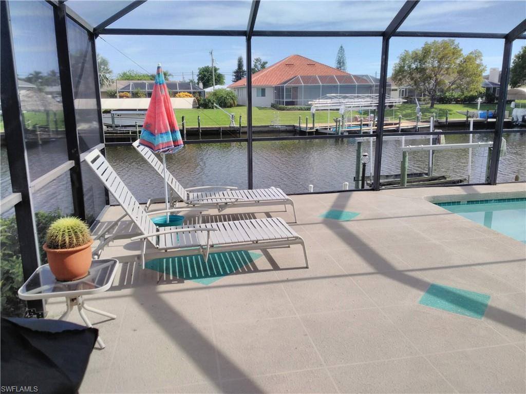 1722 SE 12th Ter, Cape Coral, FL 33990