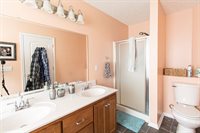 105 Cross Winds Ct, Auburn, KY 42206