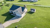 105 Cross Winds Ct, Auburn, KY 42206