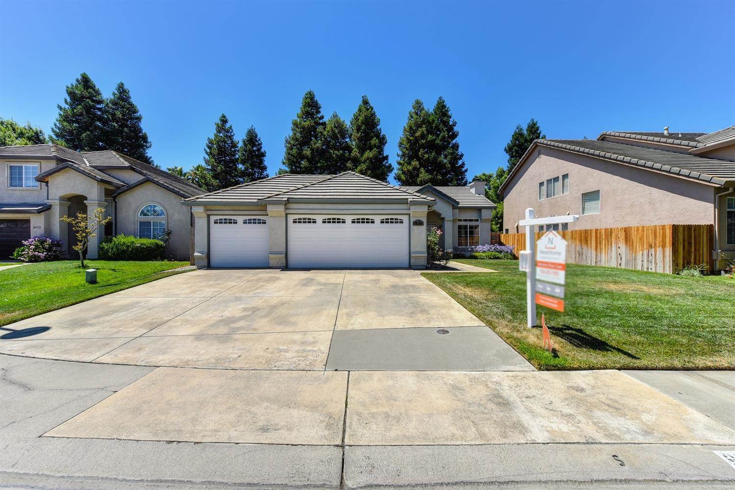 9568 Castleshore Court, Elk Grove, CA 95758