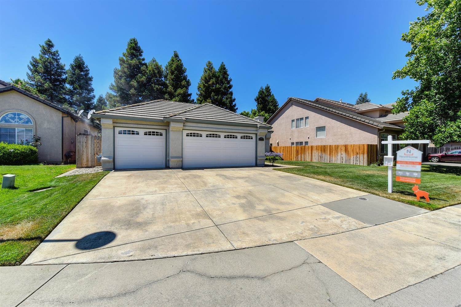 9568 Castleshore Court, Elk Grove, CA 95758