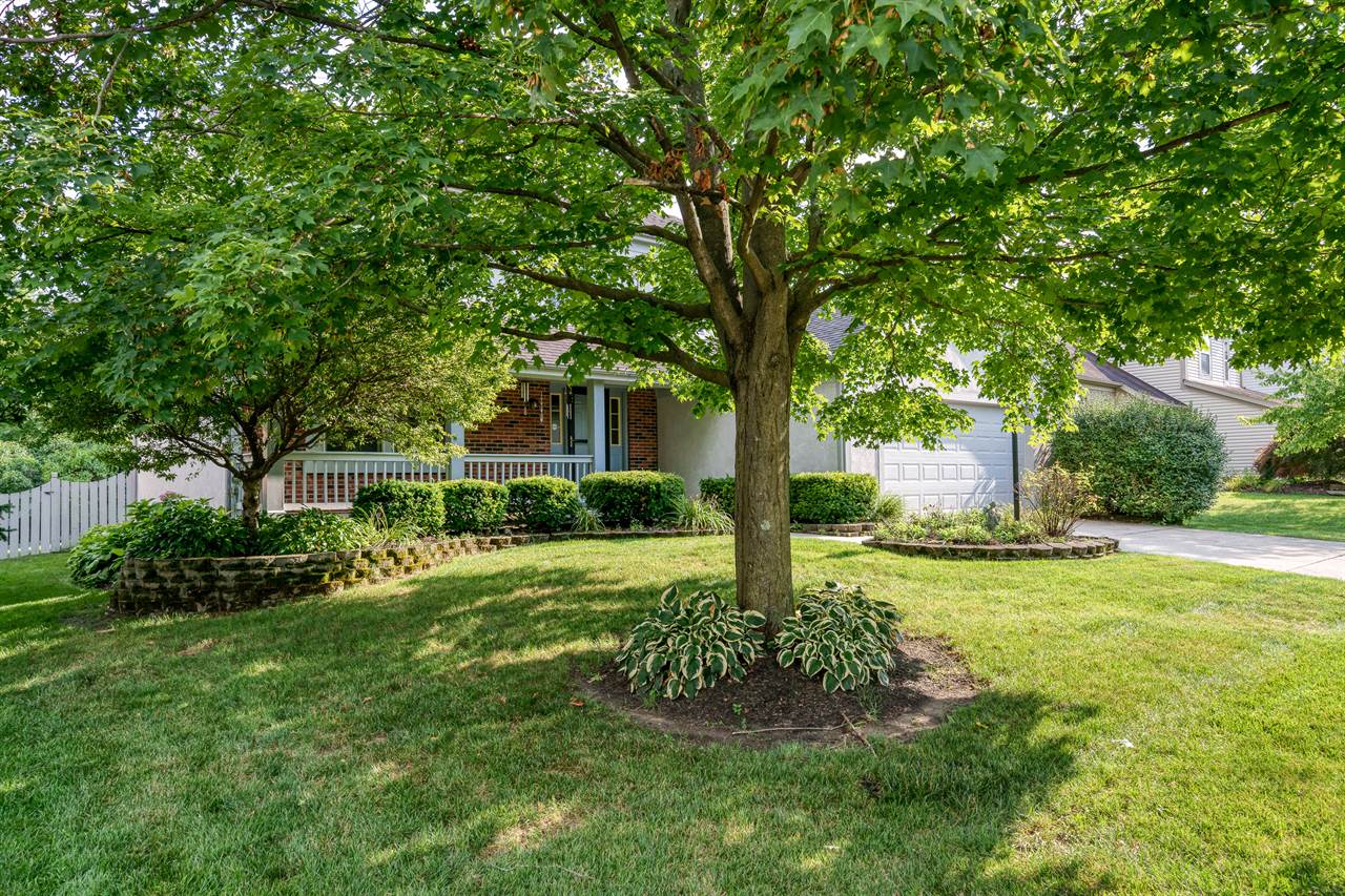 3741 Stonesthrow Lane, Hilliard, OH 43026