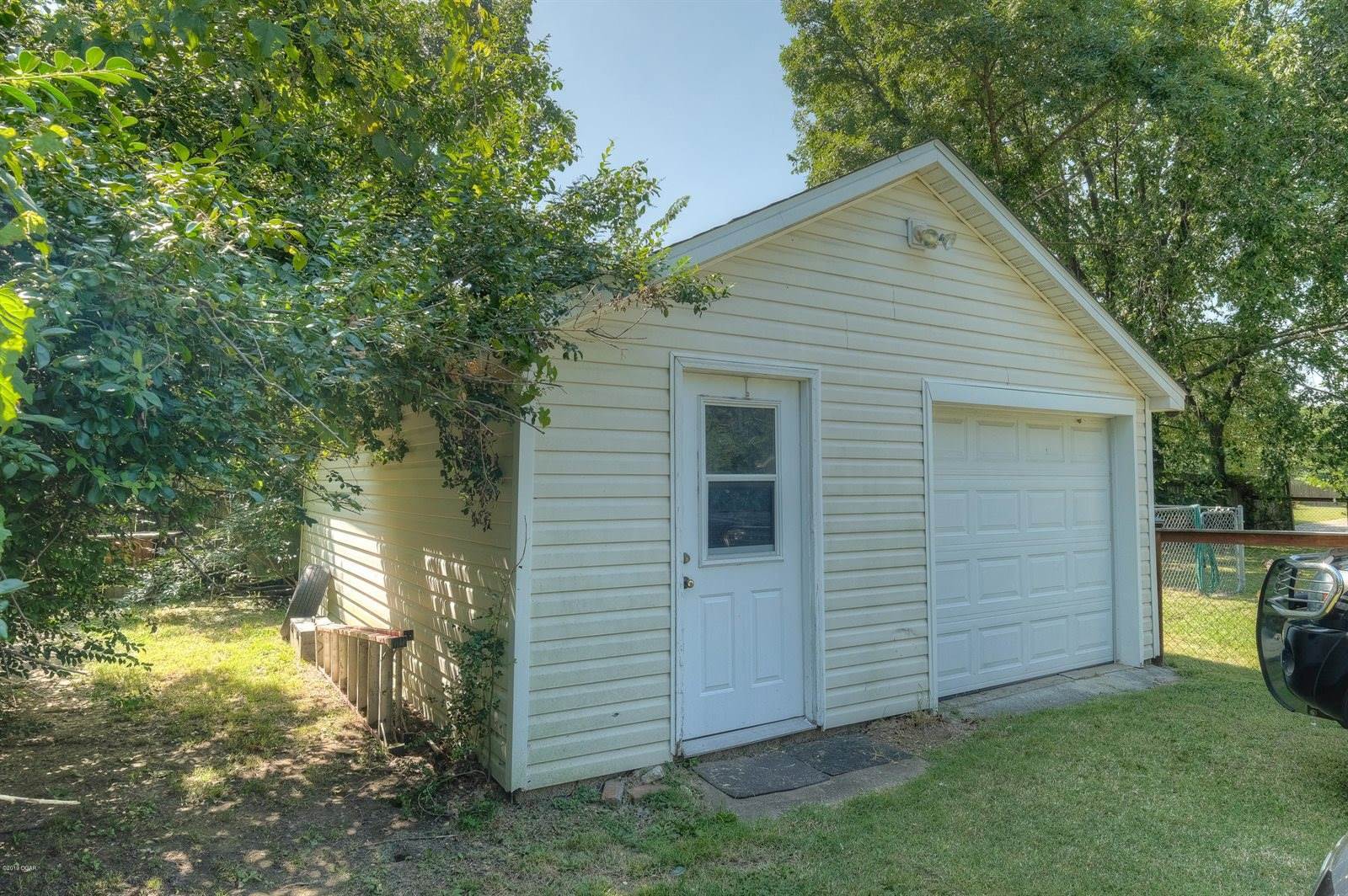 2630 Salem Street, Joplin, MO 64801