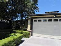 4907 H Parkway, Sacramento, CA 95823