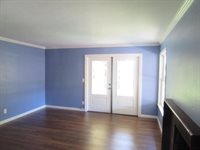 4907 H Parkway, Sacramento, CA 95823