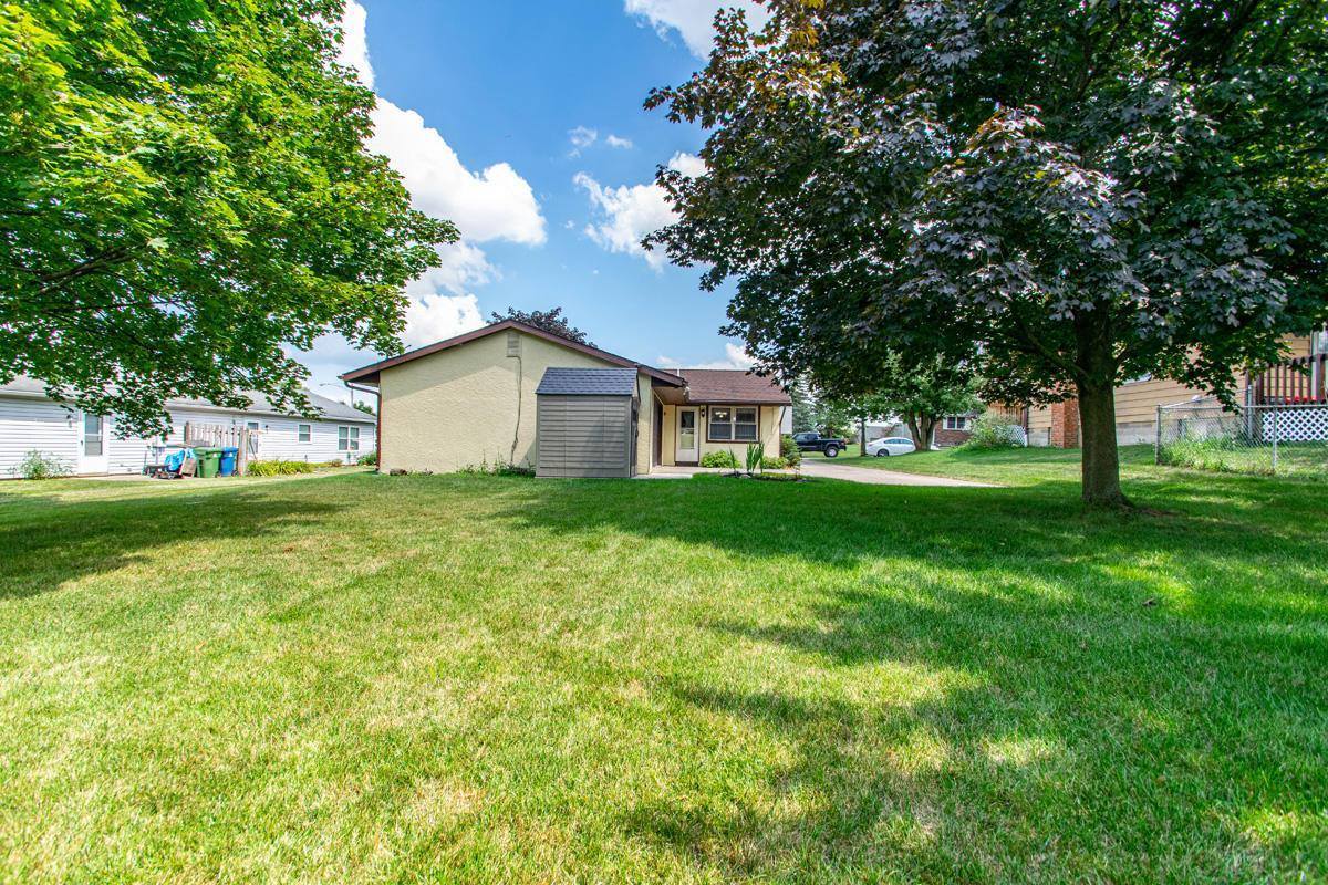 1023 Rosewood Drive, Marysville, OH 43040