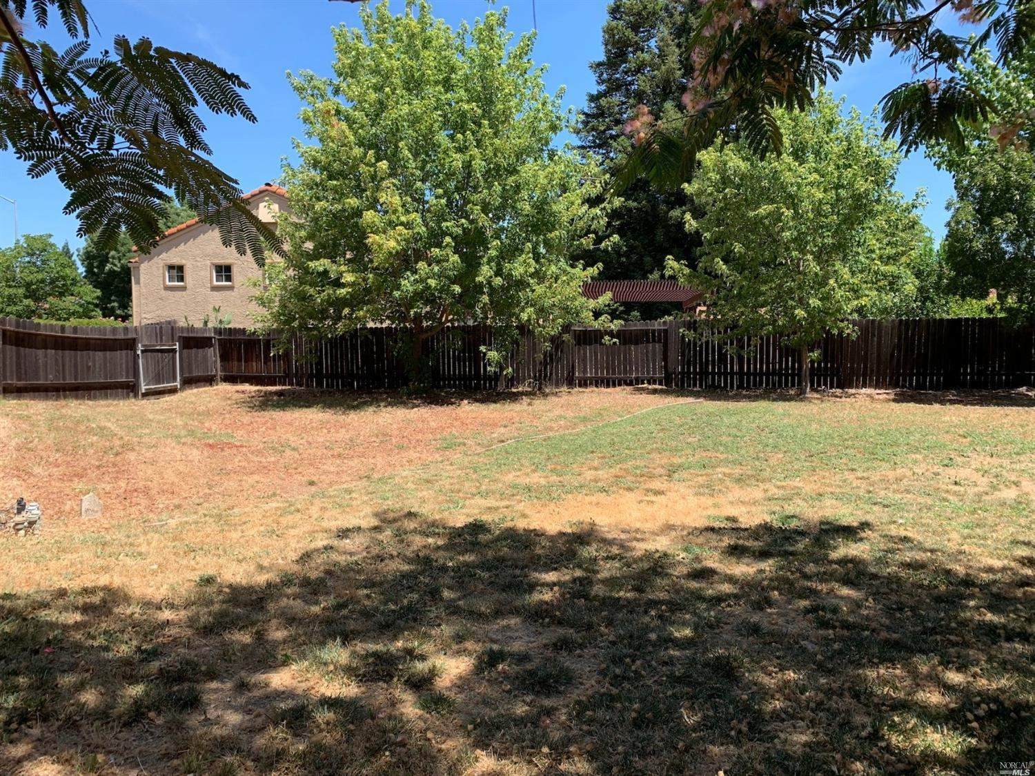 736 Ashford Court, Vacaville, CA 95687