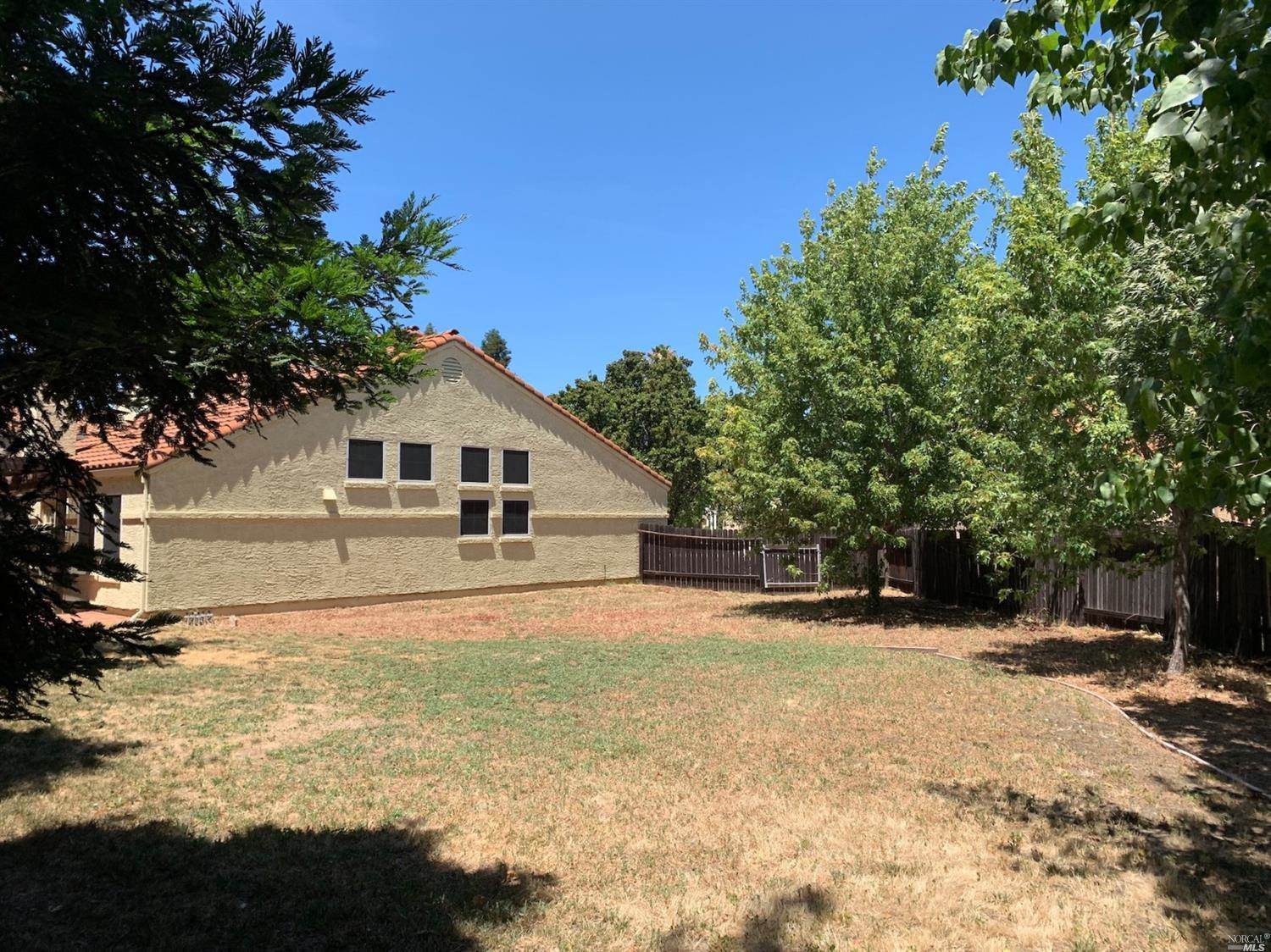 736 Ashford Court, Vacaville, CA 95687