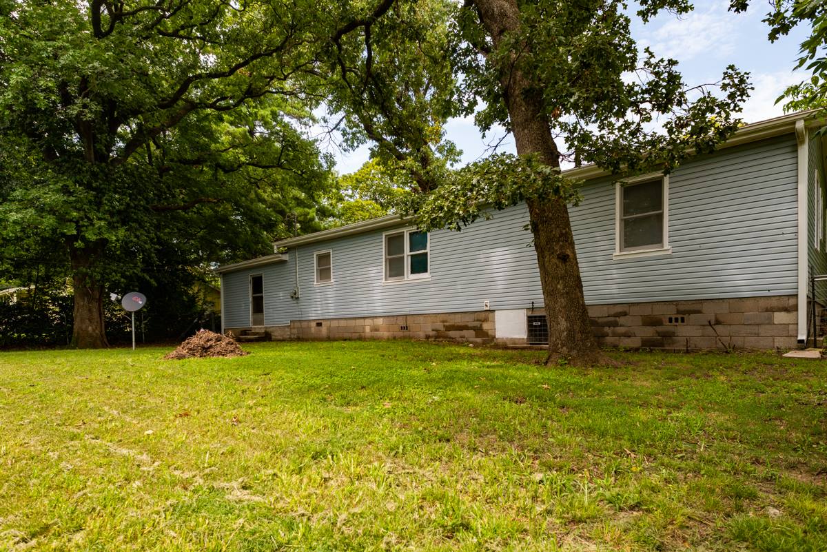 2434 Nashville St, Joplin, MO 64801