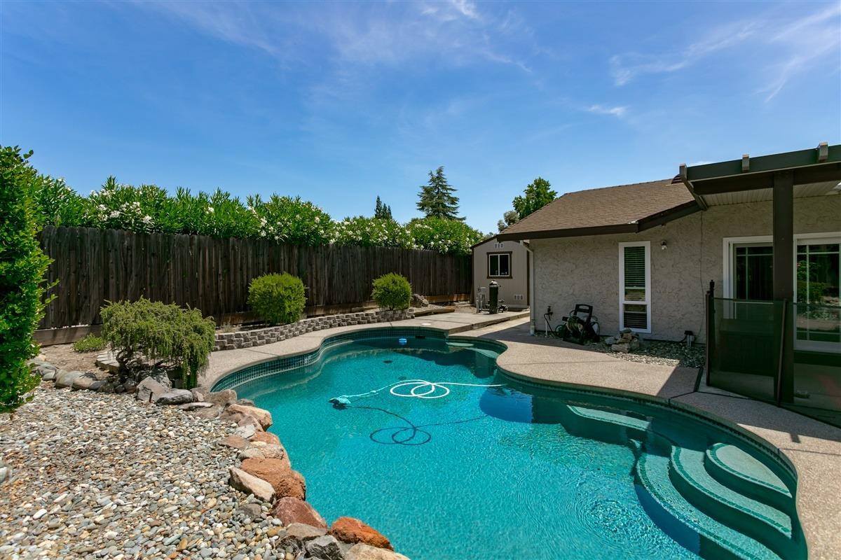 3265 Mission Way, Rocklin, CA 95677