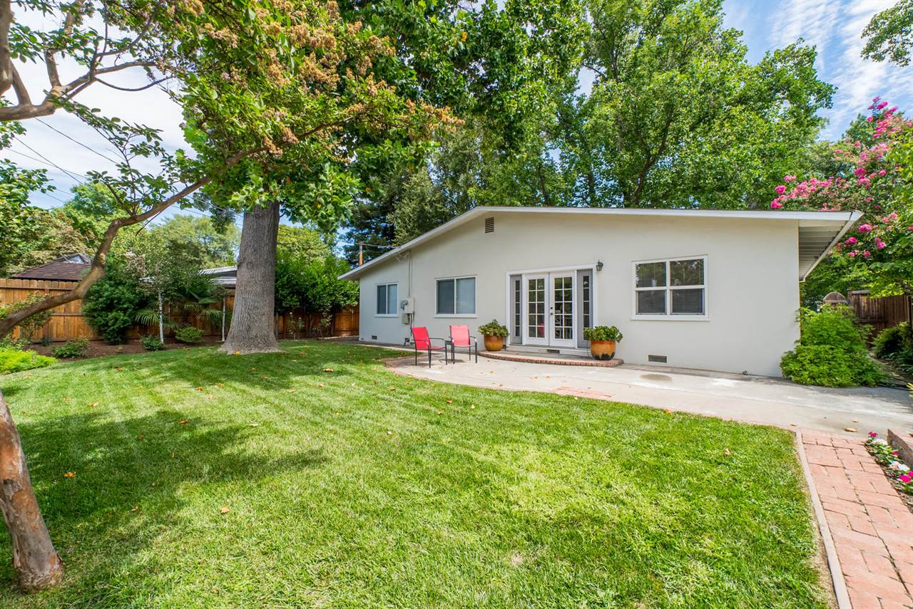 1423 Arbutus Avenue, Chico, CA 95926