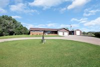 5356 134th Ave NW, Williston, ND 58801
