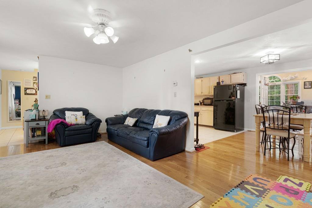 151 Oakland Street, Mansfield, MA 02048