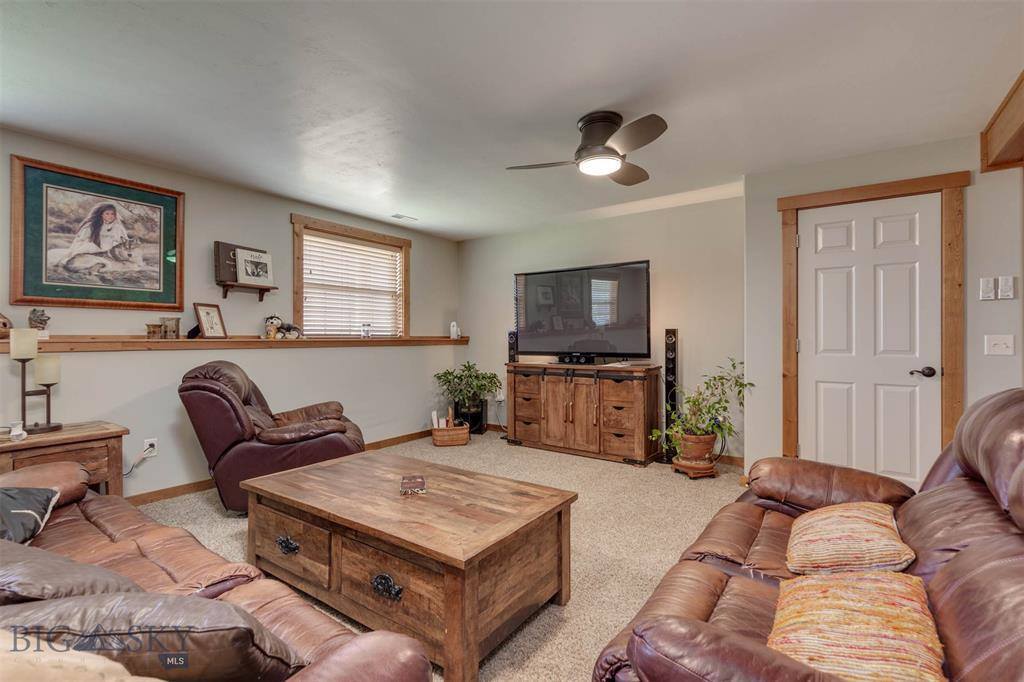 1209 Ridgeview Trail, Livingston, MT 59047