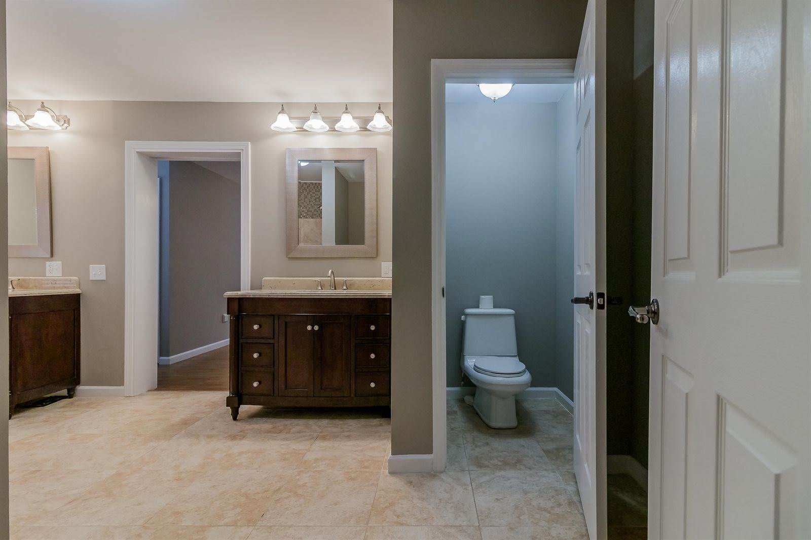 92 Topaz St, Rossville, GA 30741