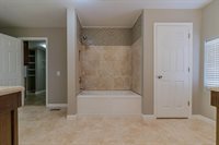 92 Topaz St, Rossville, GA 30741