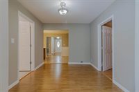 92 Topaz St, Rossville, GA 30741