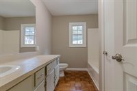 92 Topaz St, Rossville, GA 30741