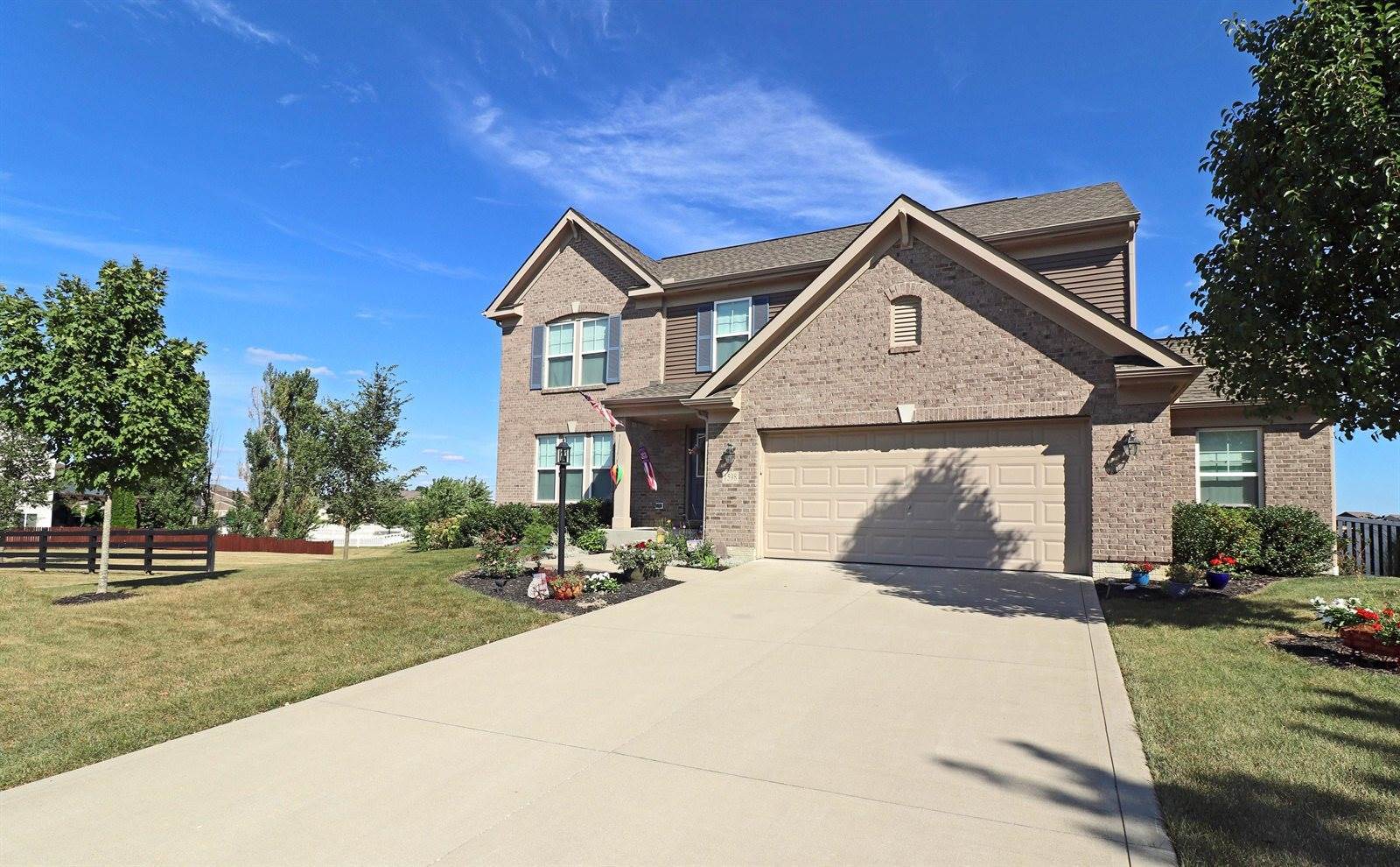 1598 Adena Pointe Drive, Marysville, OH 43040