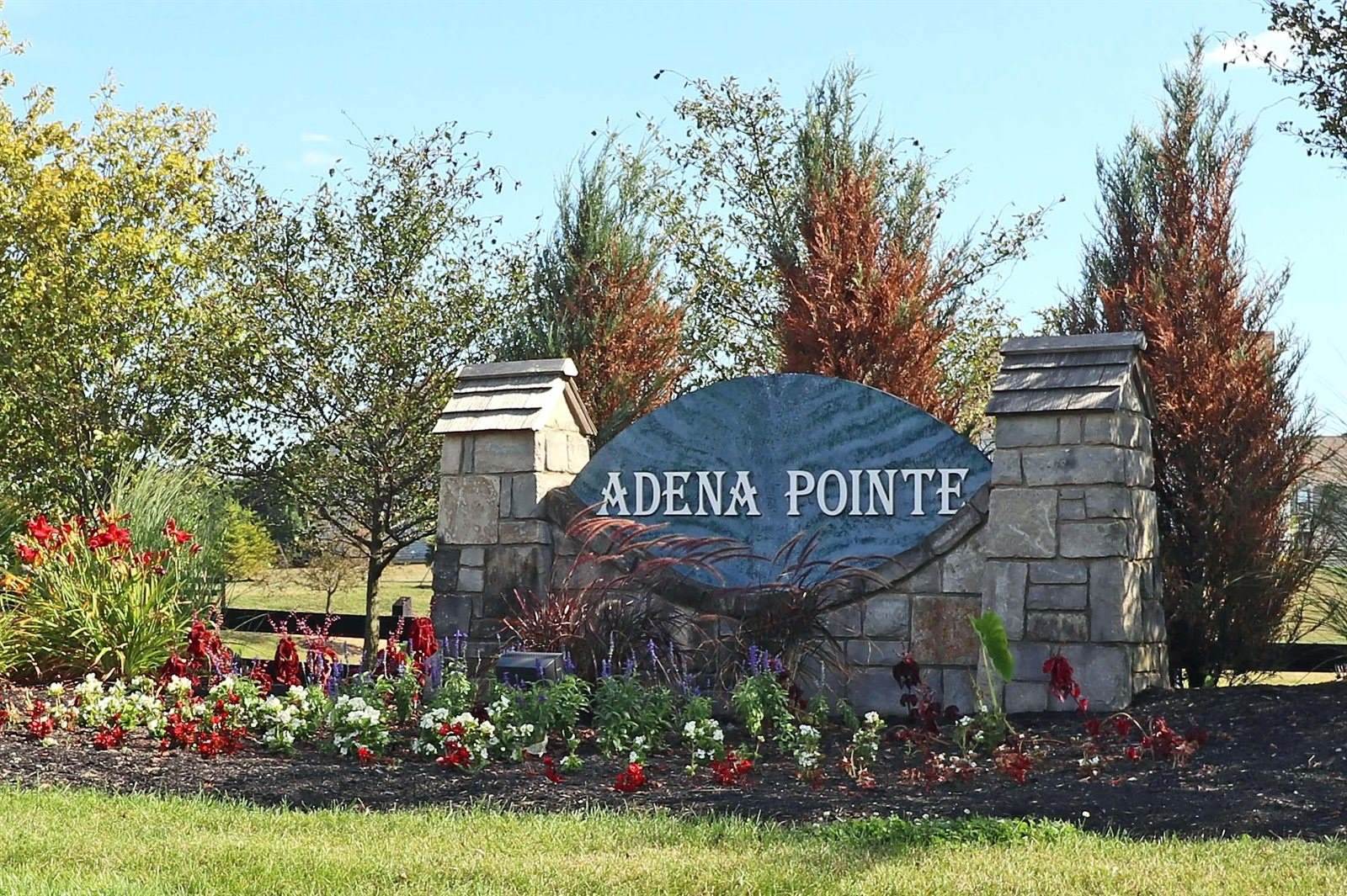 1598 Adena Pointe Drive, Marysville, OH 43040