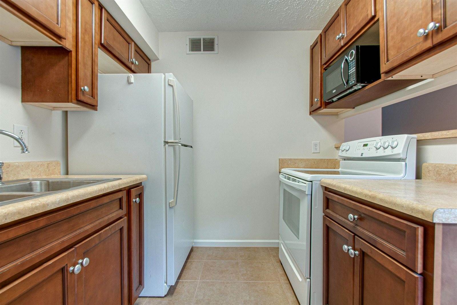 214 Old Hickory Blvd Apt 155, Nashville, TN 37221