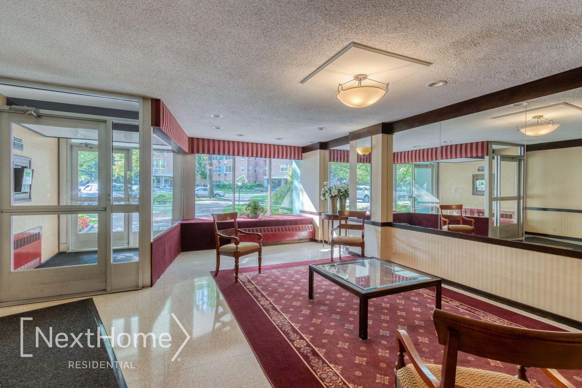 76 Dehaven Drive #1C, Yonkers, NY 10703