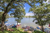 415 E Flint Hills Dr, Alma, KS 66401