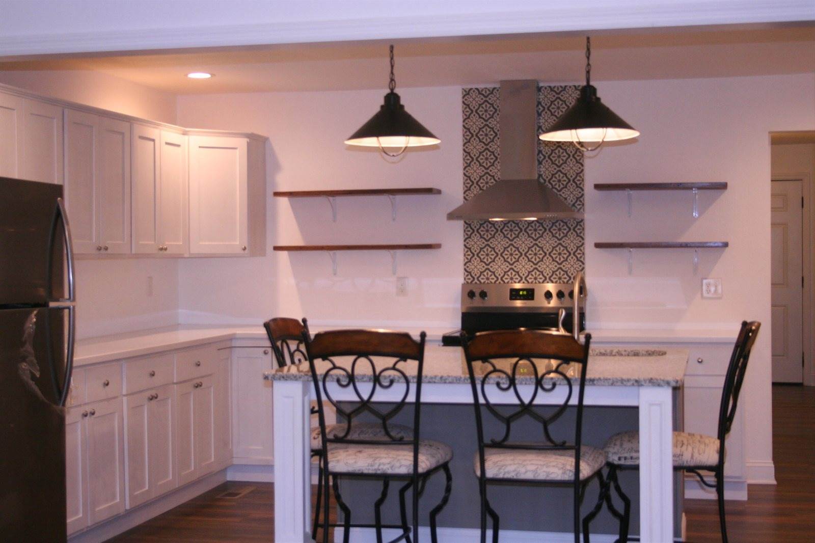 807 Orchard Ter Ter, Rossville, GA 30741