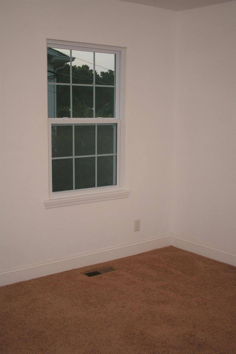 807 Orchard Ter Ter, Rossville, GA 30741