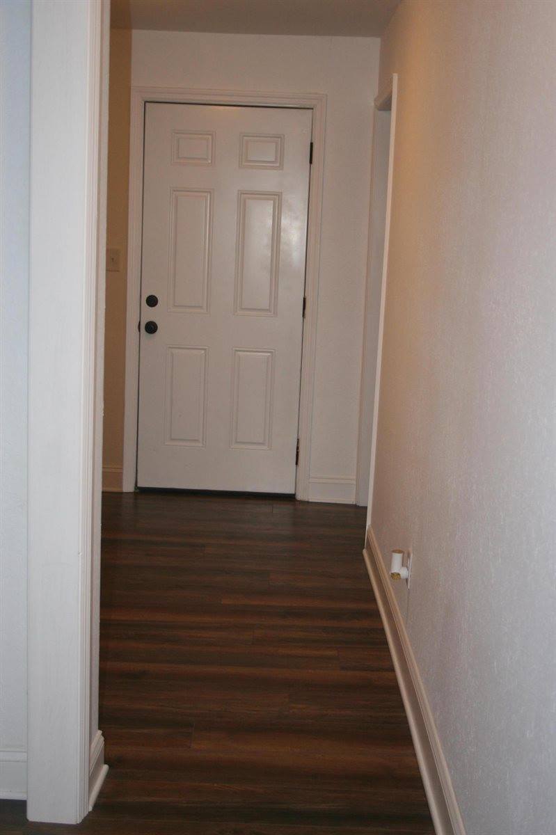 807 Orchard Ter Ter, Rossville, GA 30741