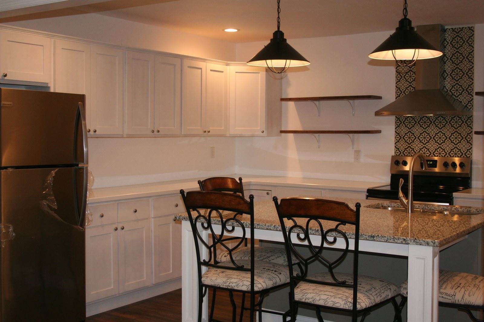 807 Orchard Ter Ter, Rossville, GA 30741