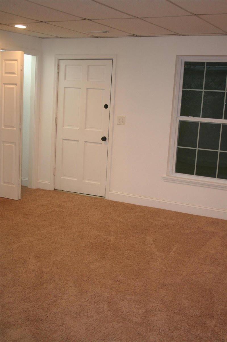 807 Orchard Ter Ter, Rossville, GA 30741