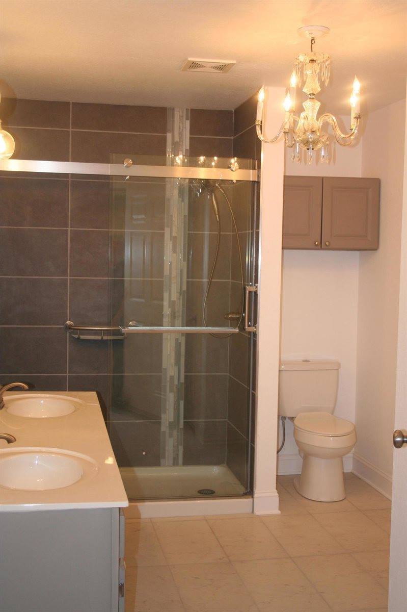 807 Orchard Ter Ter, Rossville, GA 30741