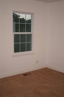 807 Orchard Ter Ter, Rossville, GA 30741