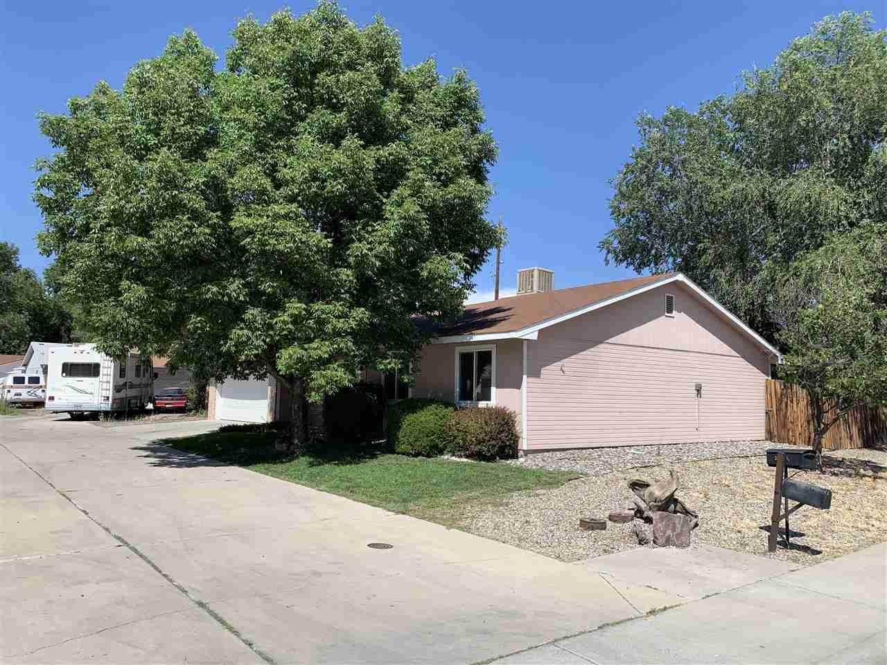 2998 3/4 Pinyon Avenue, Grand Junction, CO 81504