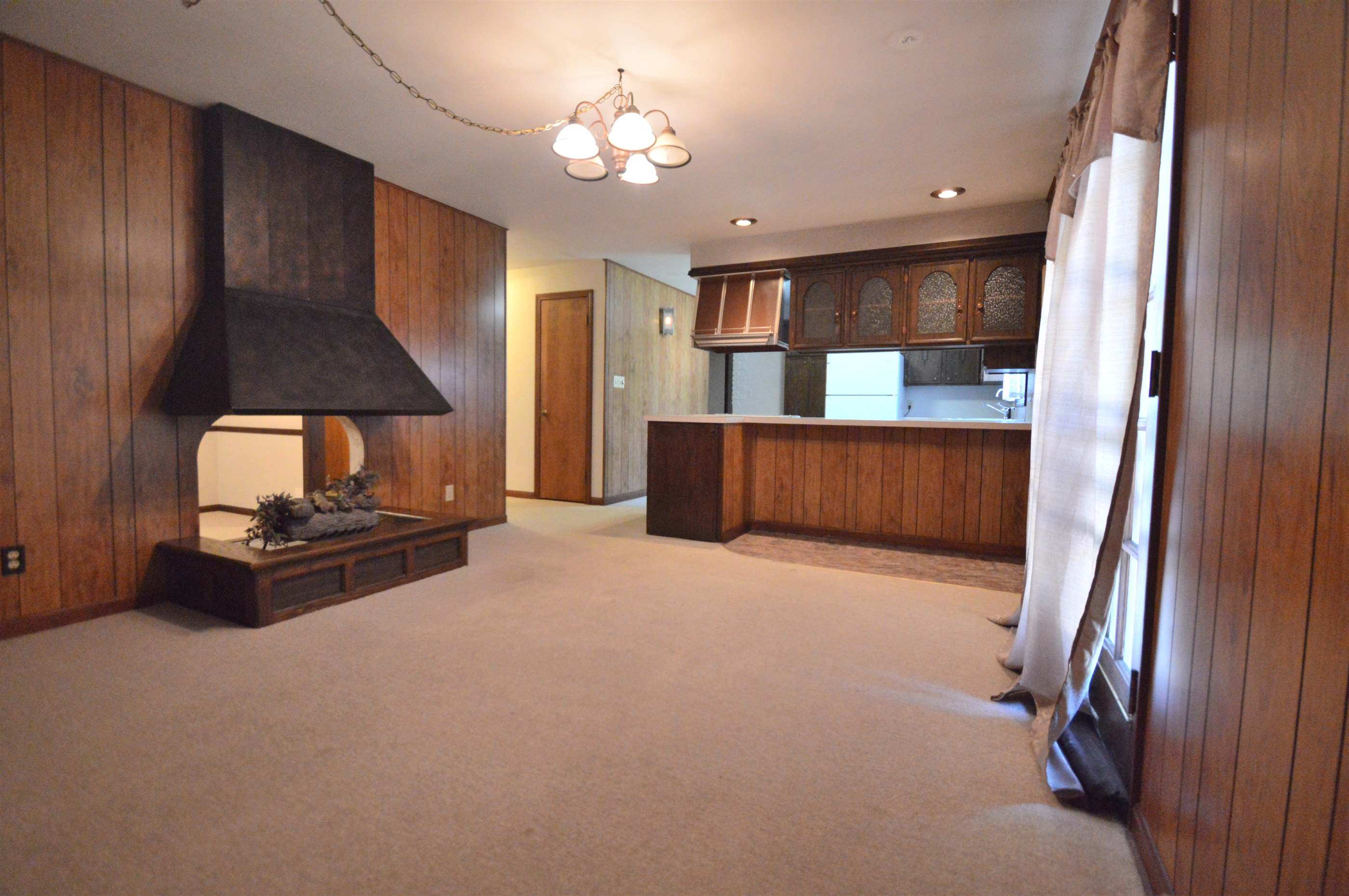 1105 East Highland Ave, Salem, OH 44460