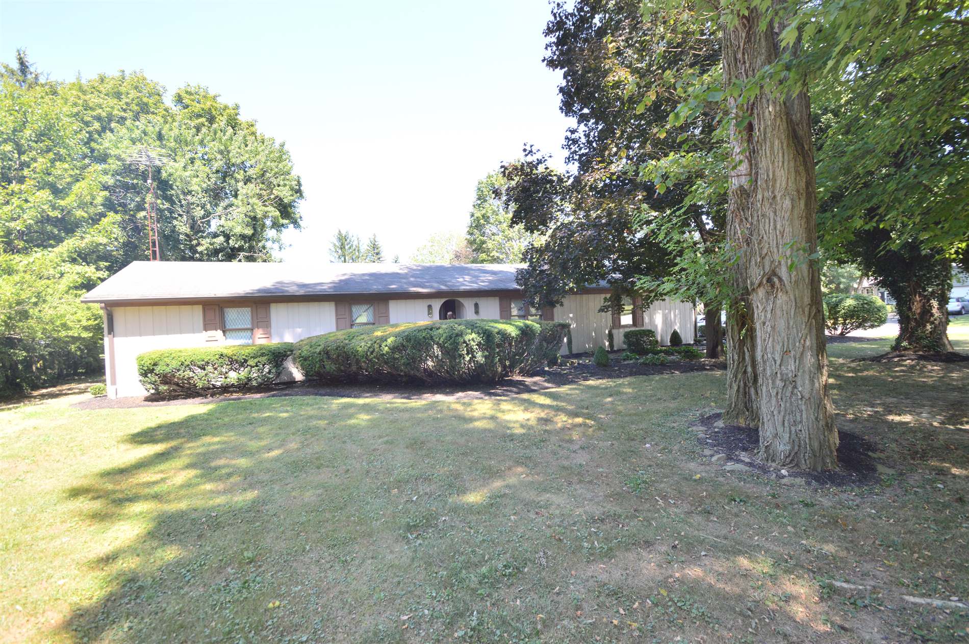 1105 East Highland Ave, Salem, OH 44460