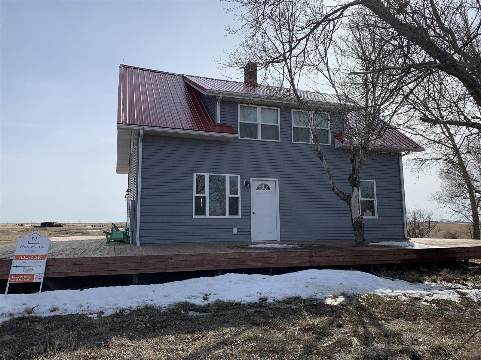 13820 104th St NW, Fortuna, ND 58844