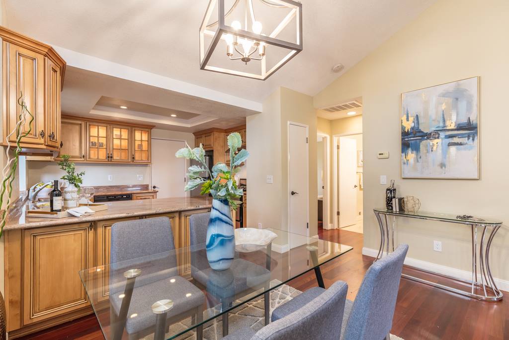 1284 Copper Peak LN, San Jose, CA 95120