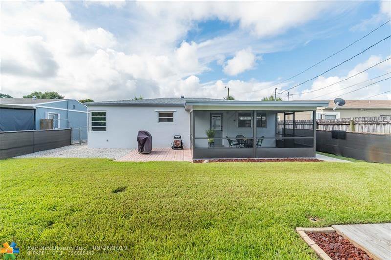 231 NW 54th St, Oakland Park, FL 33309