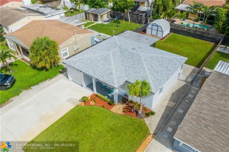 231 NW 54th St, Oakland Park, FL 33309