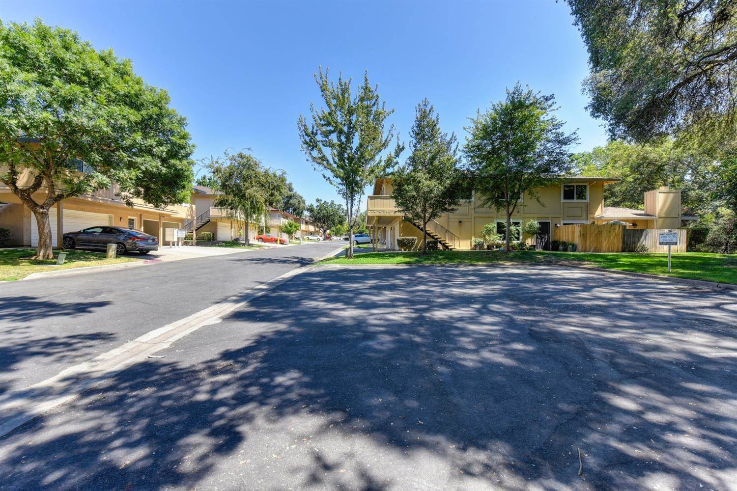 5301 Winfield Way, #2, Sacramento, CA 95841