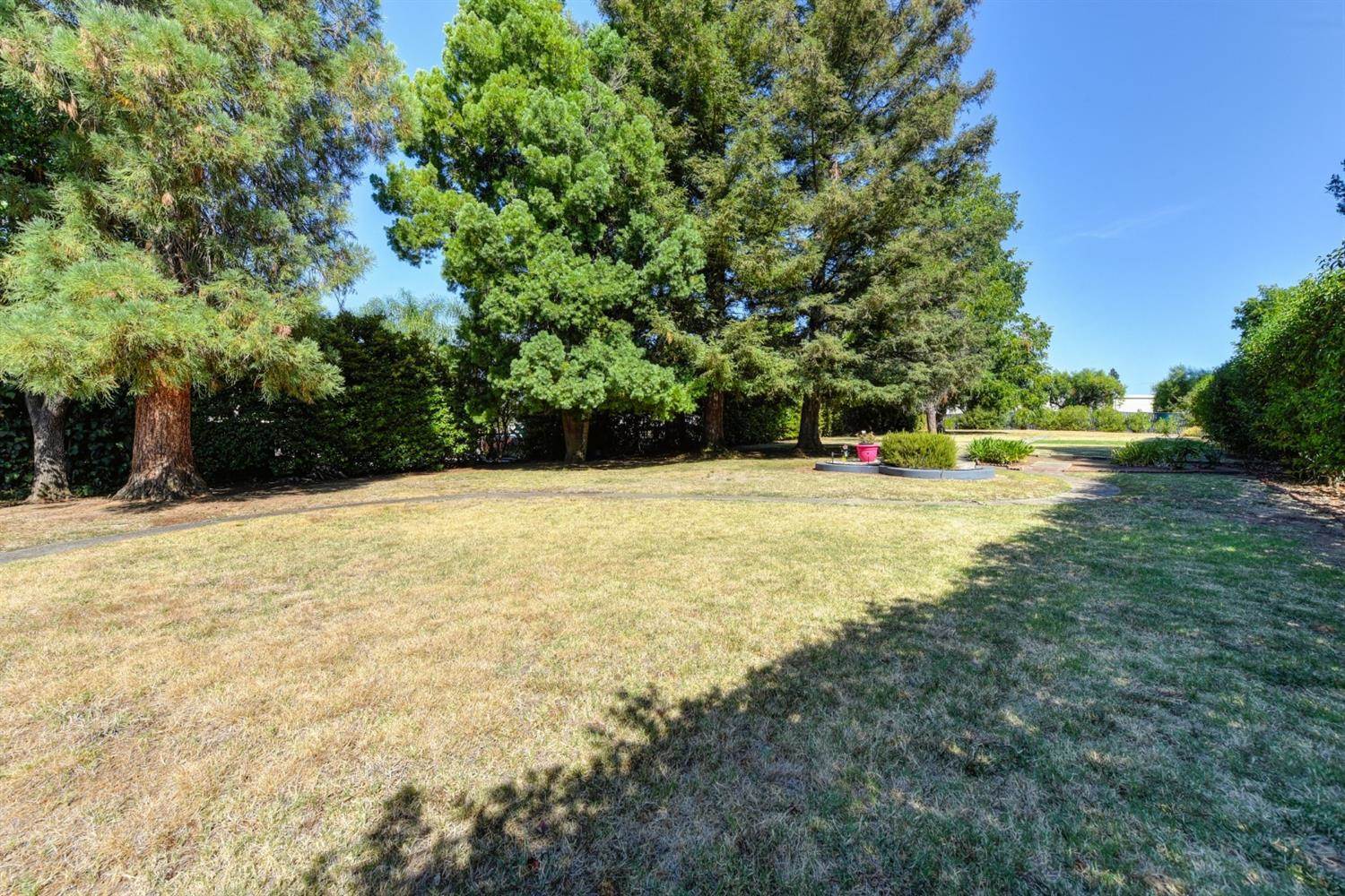 7947 Old Auburn Road, Citrus Heights, CA 95610