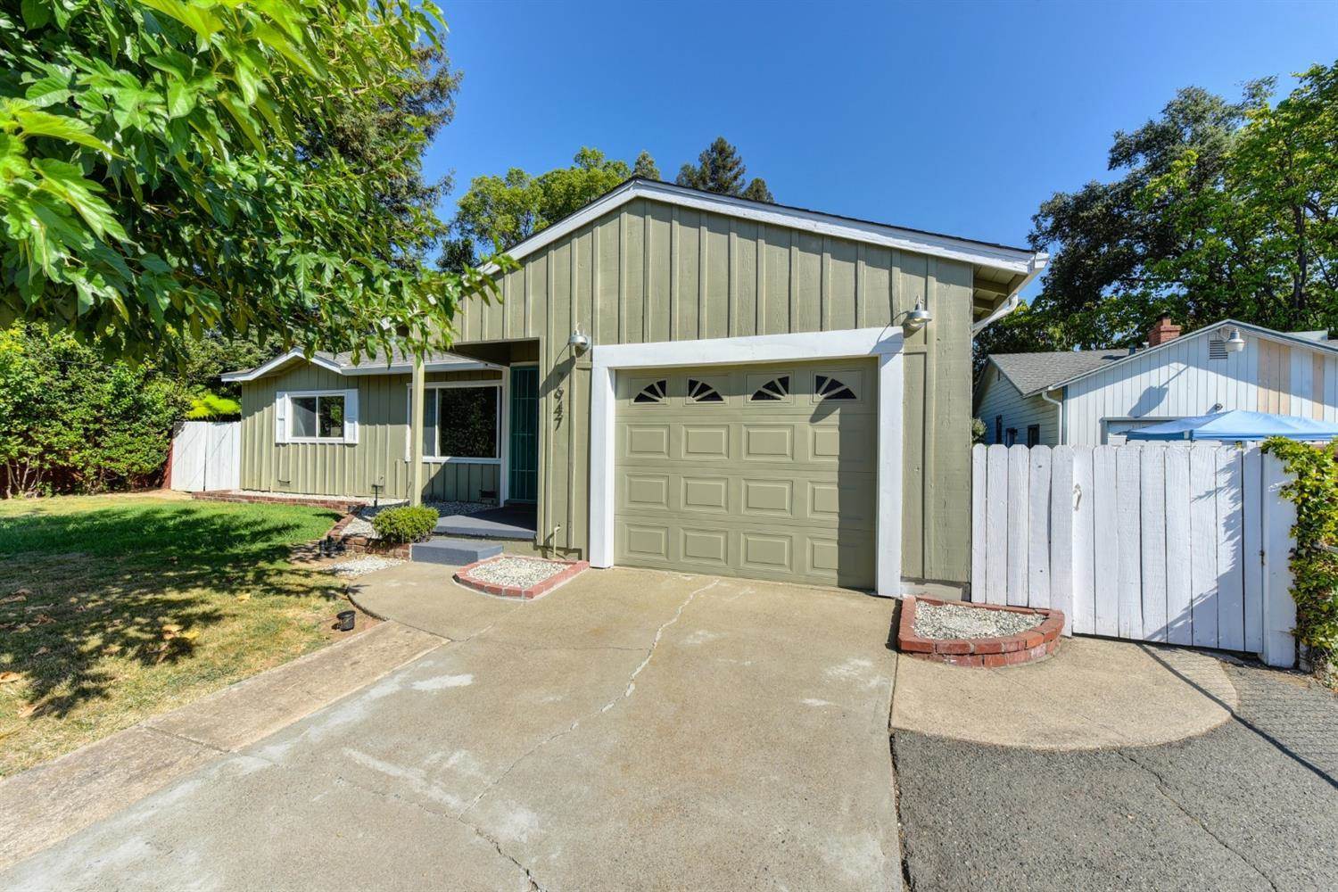 7947 Old Auburn Road, Citrus Heights, CA 95610