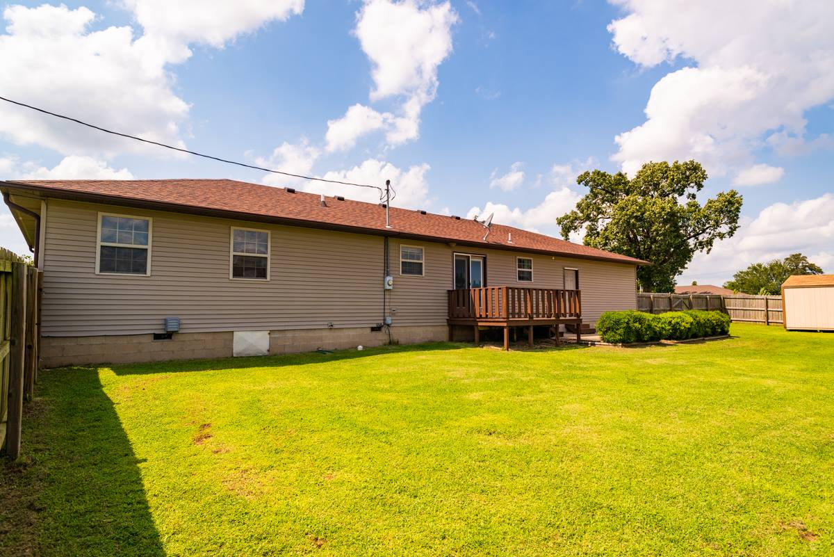 1605 Lindsay Lane, Joplin, MO 64801