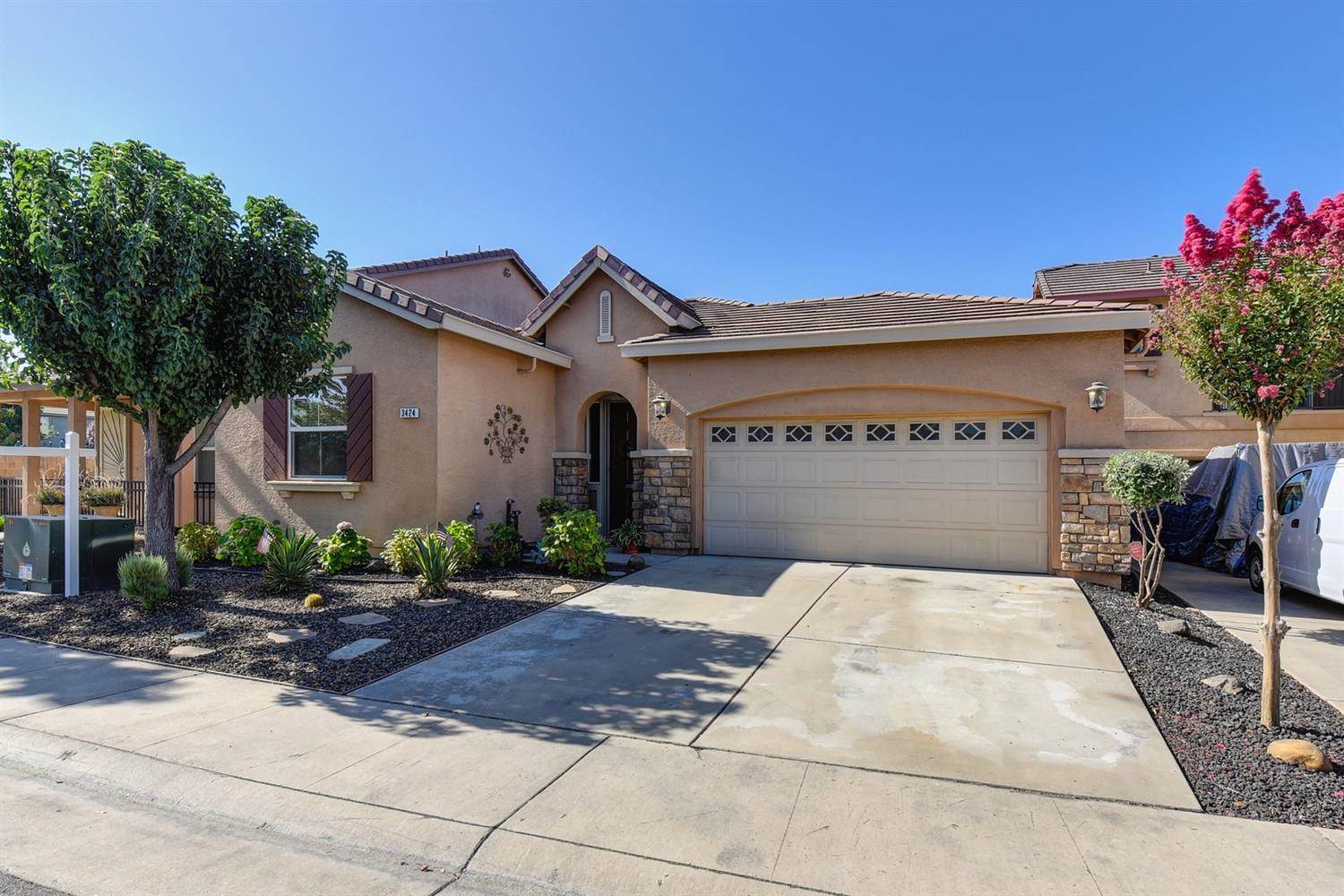 3424 Nouveau Way, Rancho Cordova, CA 95670