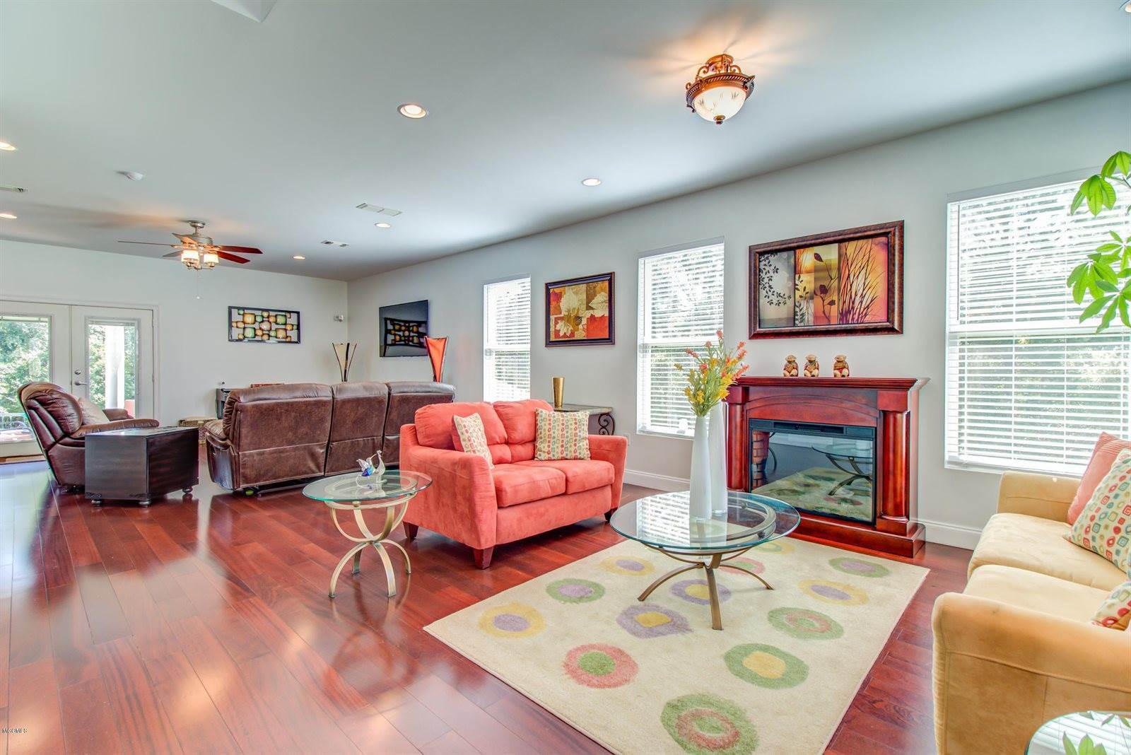 13984 N White Swan Cv, Gulfport, MS 39503