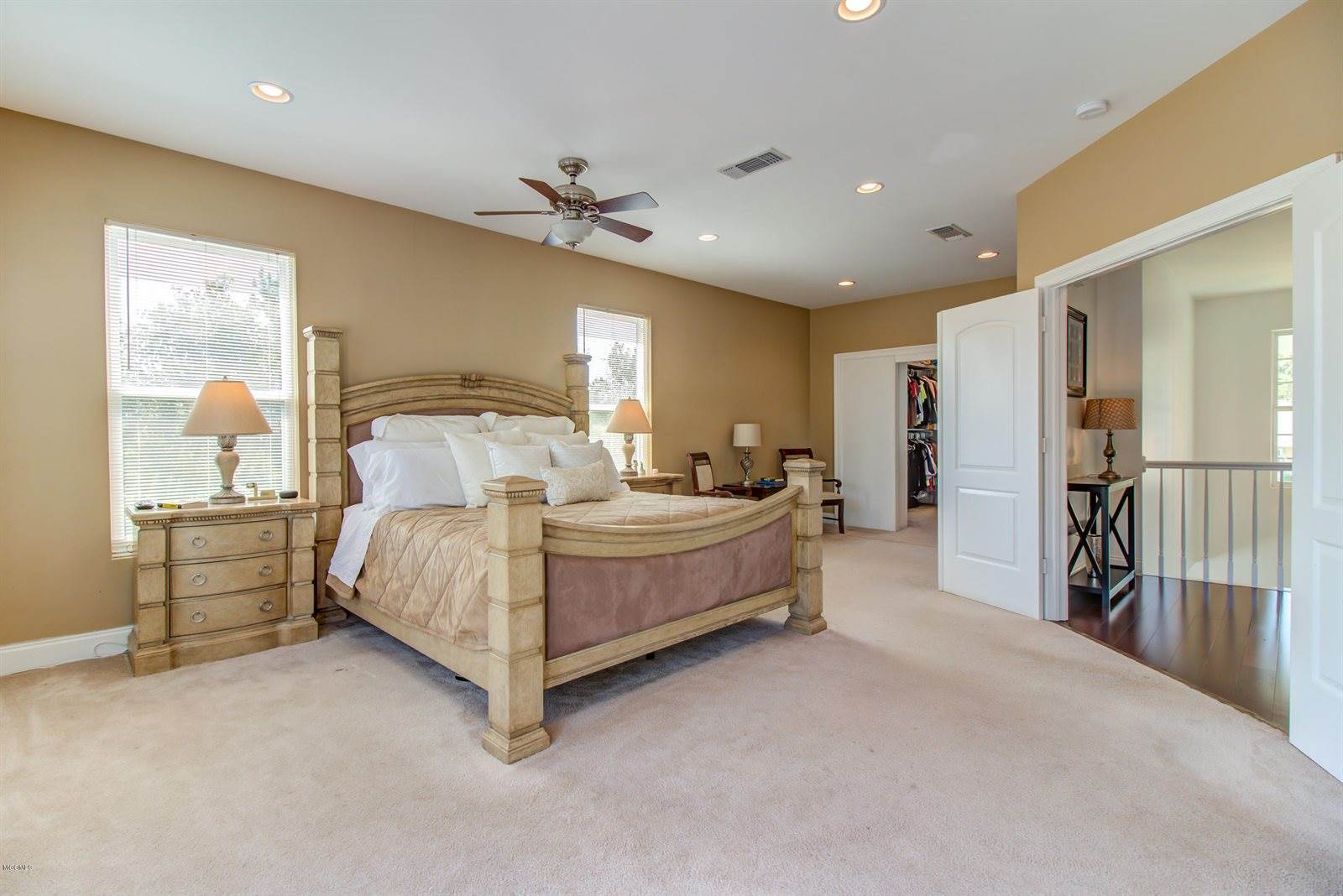 13984 N White Swan Cv, Gulfport, MS 39503